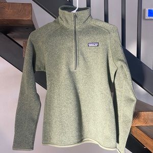 Patagonia women’s better sweater